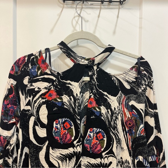 Free People Black Print Drift Away Tunic Mini Dress Sz Small Cold Shoulder Flowy - Picture 8 of 13